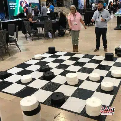 giant checkers recordahit 02