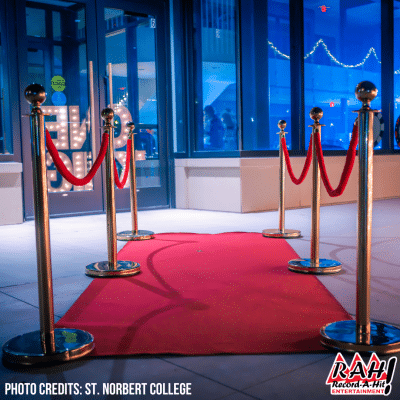 Red Carpet Runner (2)