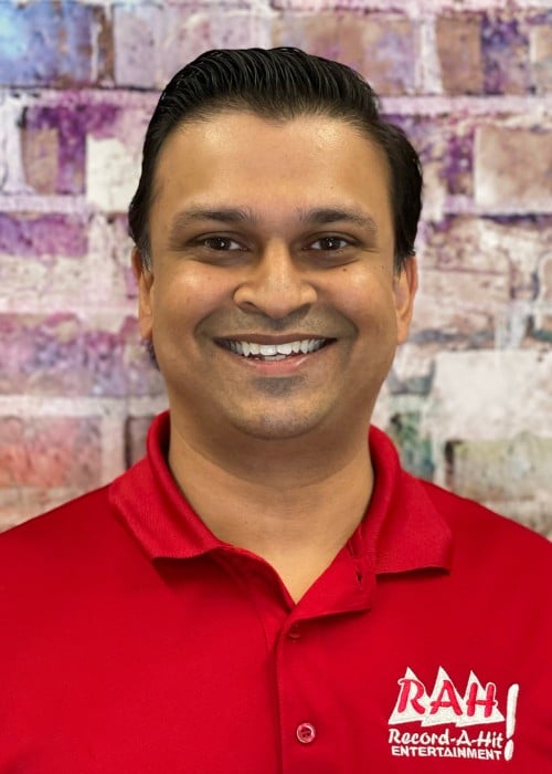 Dipesh Kadakia