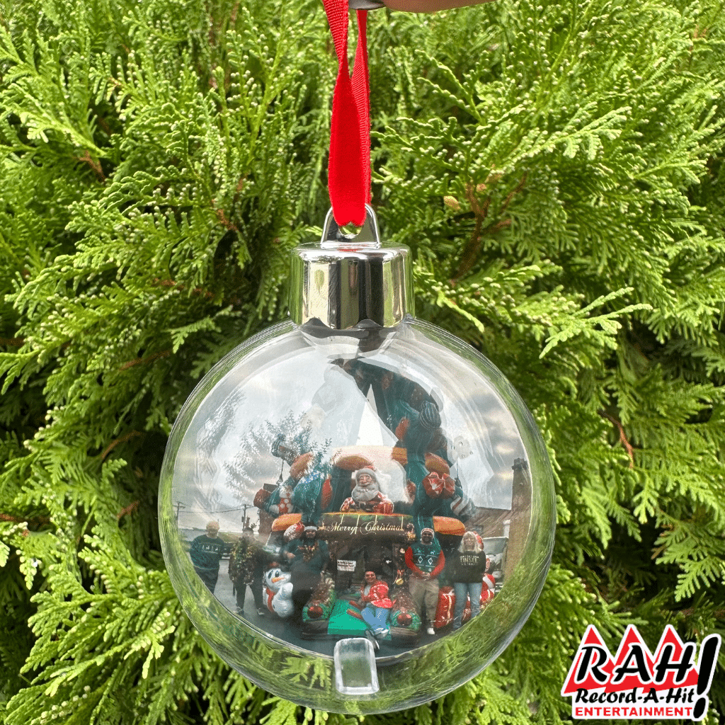 Photo Ball Ornaments Custom Photo Magic (2) Photo Ball Ornaments Custom Photo Magic (2)