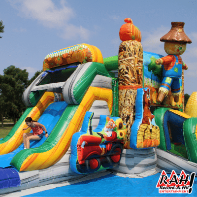 Scarecrow Bounce House and Slide Combo (2)